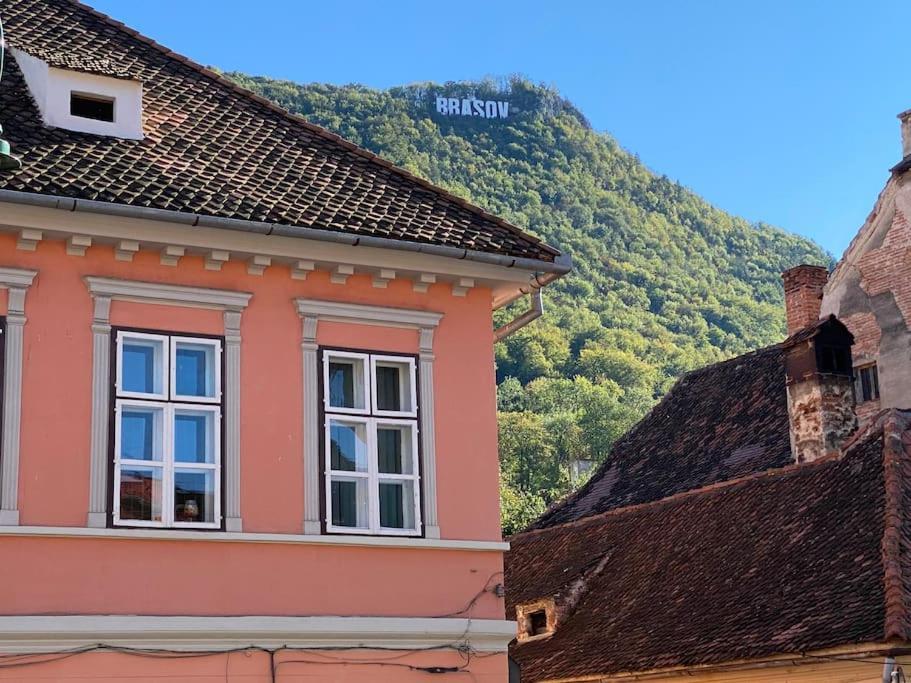 White Moon Apartment Brasov Exterior photo
